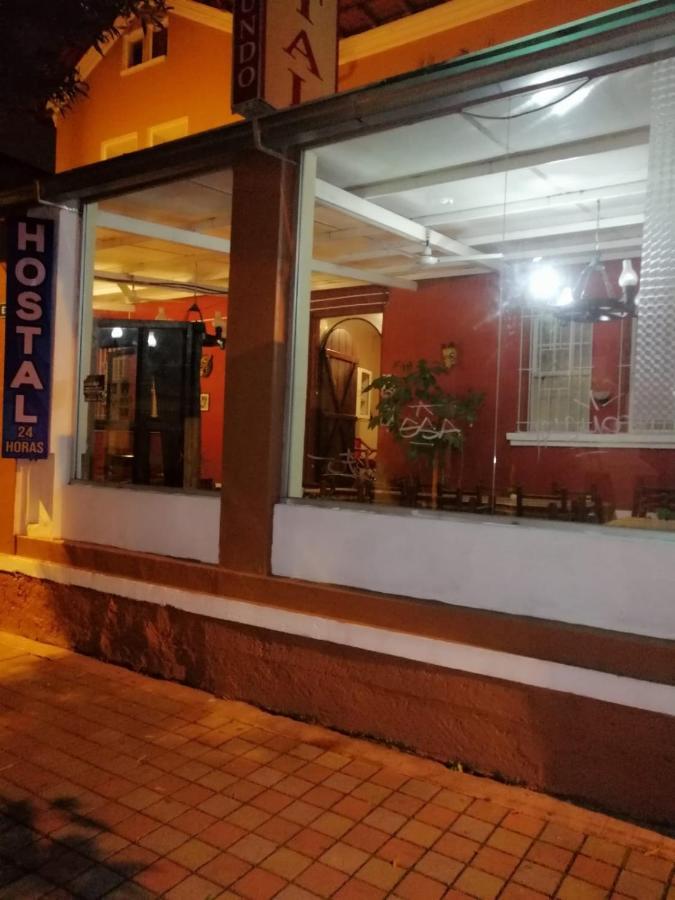 Hostal Bolivar Inn Quito Kültér fotó