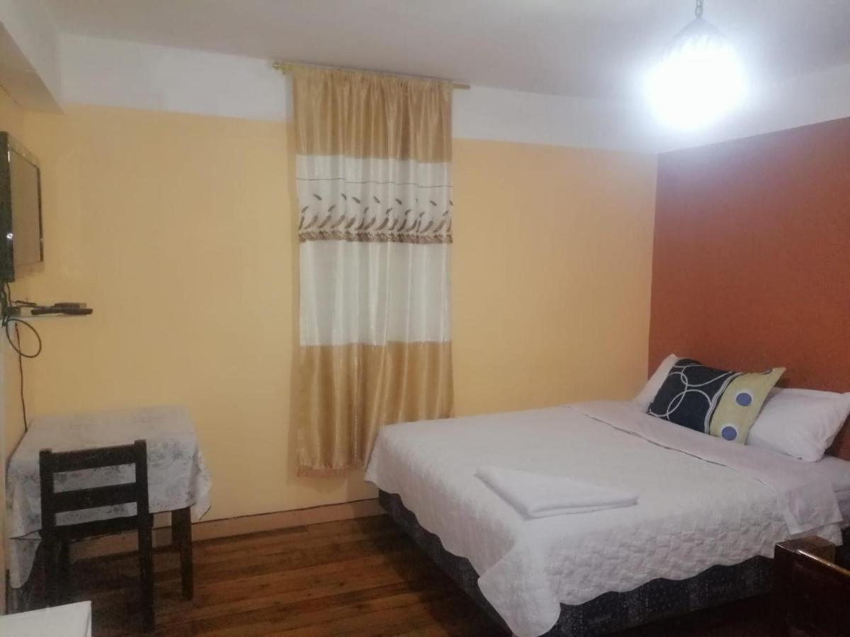 Hostal Bolivar Inn Quito Kültér fotó