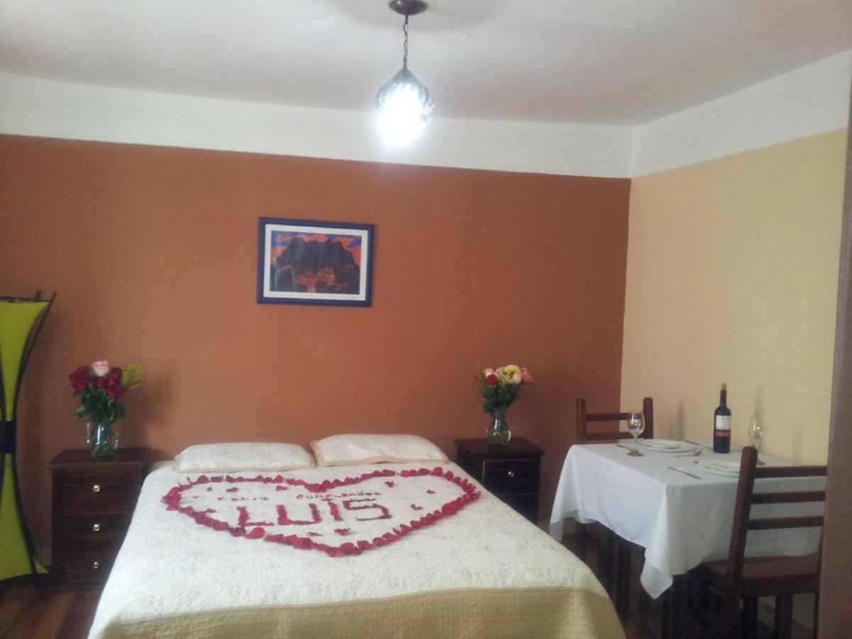 Hostal Bolivar Inn Quito Kültér fotó