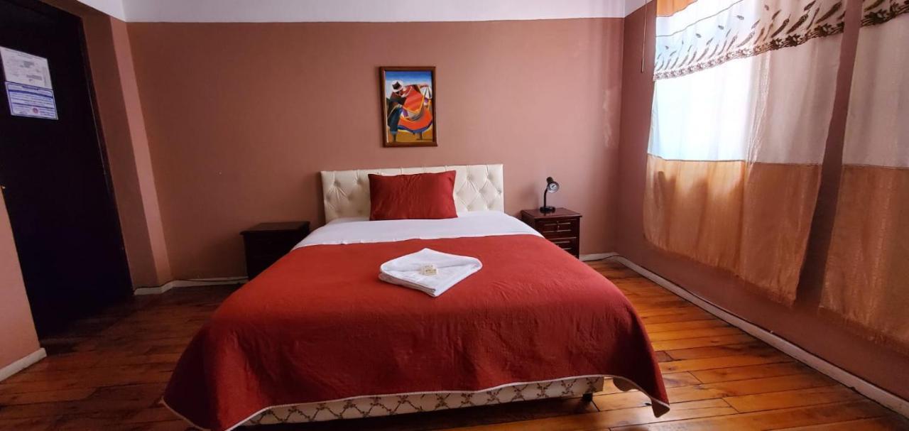 Hostal Bolivar Inn Quito Kültér fotó