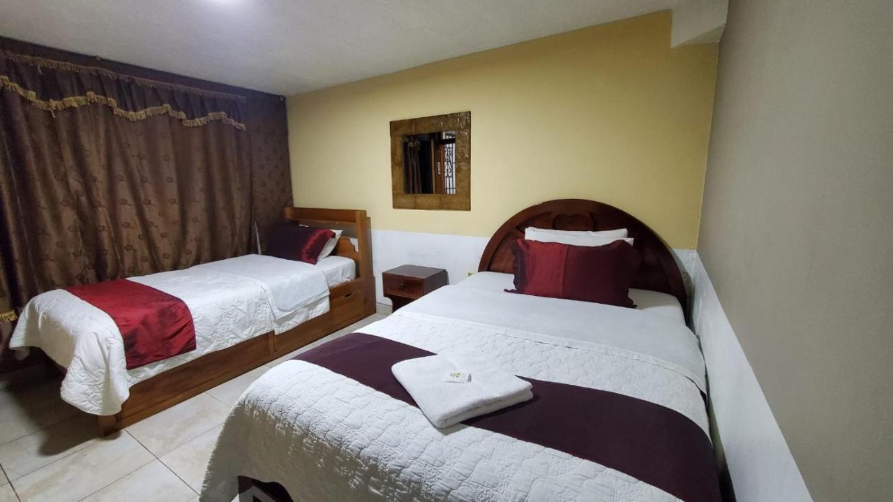 Hostal Bolivar Inn Quito Kültér fotó