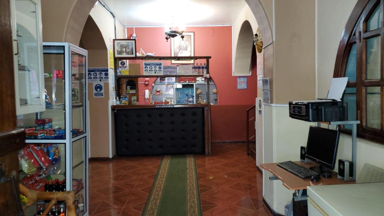 Hostal Bolivar Inn Quito Kültér fotó