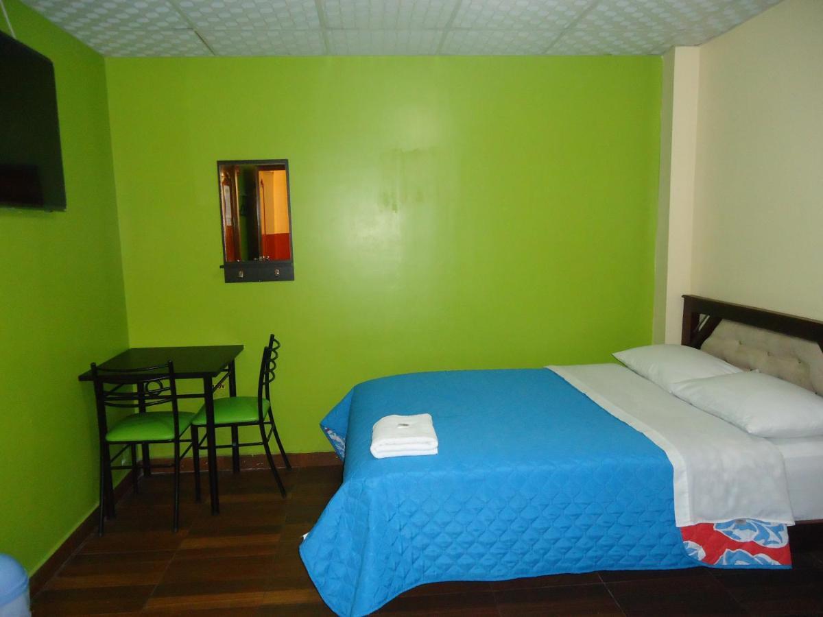 Hostal Bolivar Inn Quito Kültér fotó