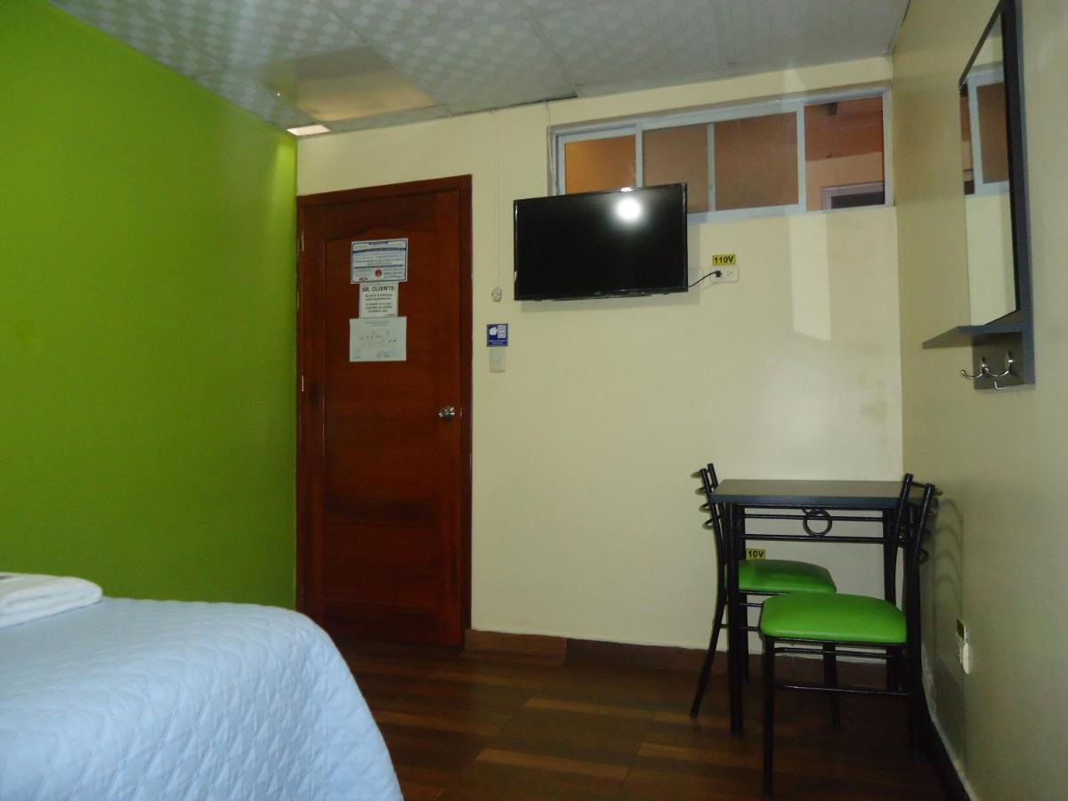 Hostal Bolivar Inn Quito Kültér fotó